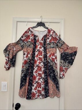 Floral Boho Tunic Dress in White, Red & Navy
